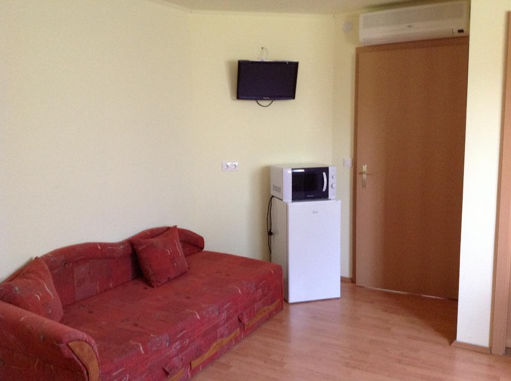 Majnar Villa Apartmanhaz Bogacs Phòng bức ảnh